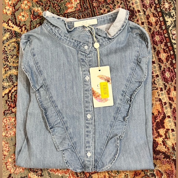 FINAL PRICE NWT Chelsea and Violet Button Down Denim Top - Picture 1 of 8